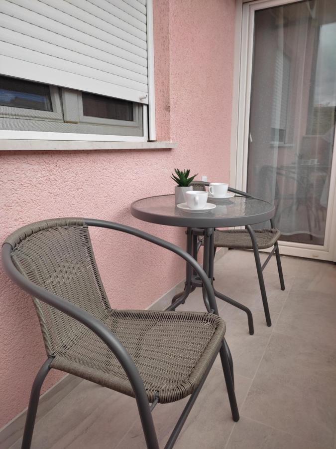 Apartman Petra Kaštela エクステリア 写真