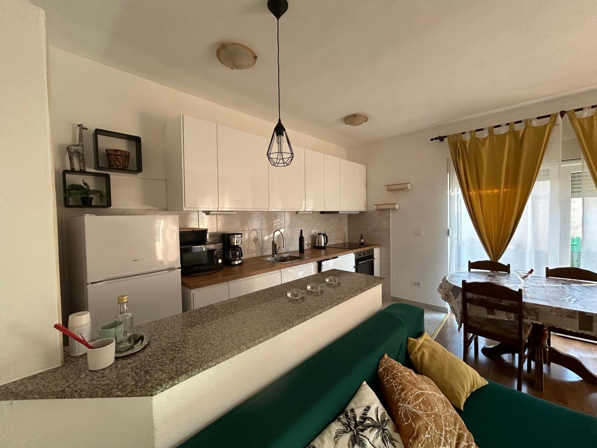 Apartman Petra Kaštela エクステリア 写真